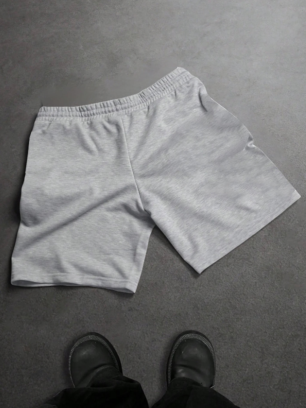 American-style high-street men's shorts with unique prints; loose-fitting, versatile summer casual and athletic shorts
